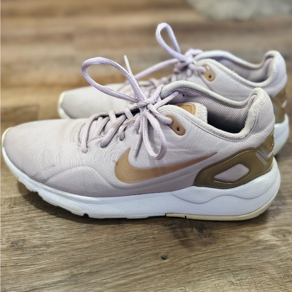 Nike Women's Pink and Gold Running Shoes